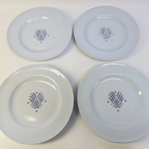 Elegant set av Rörstrand Adelborg-tallrikar – Svensk design i världsklass