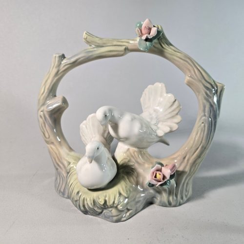 Vacker Porslinsfigur av Miguel Requena - Valencia, Spanien