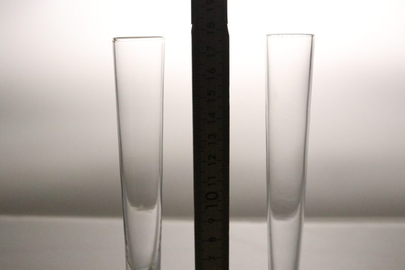 Lyxiga Orkidévaser , troligen kosta boda - 18cm