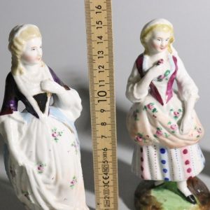 Exklusiva Porslinsfiguriner till Salu