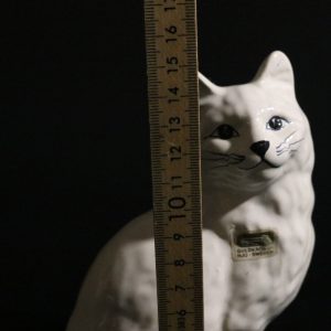 Charmig Porslinskatt från Guldkroken Hjo, 15 cm