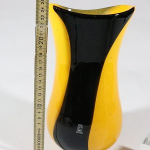 HELEN TAPPER. VAS i glas, Johansfors, signerad - 25cm
