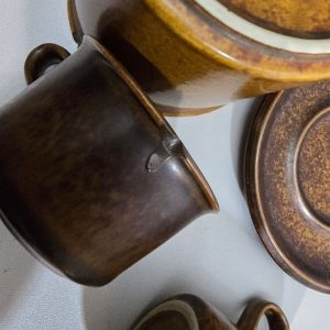 Servisdelar, Arabia, "Ruska", Glaserad stengods, Designer: Ulla Procopé