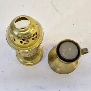 Elegant mässingsuppsättning - Lyktor i vintage stil