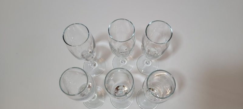 6st Champagneglas H=21,5cm D= 4,5cm