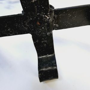 Handsmidd Ljusstake i Järn – 36 cm Hög
