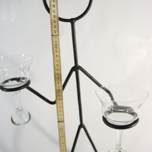 STRÄCKFIGUR, ljusstake, ljuslykta, metall och glas 55cm