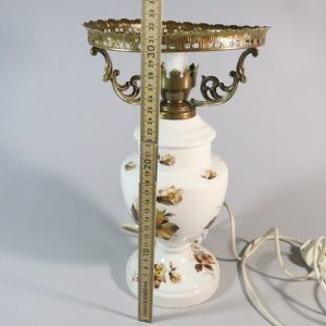 Bordslampa, porslin och metall, blommönster