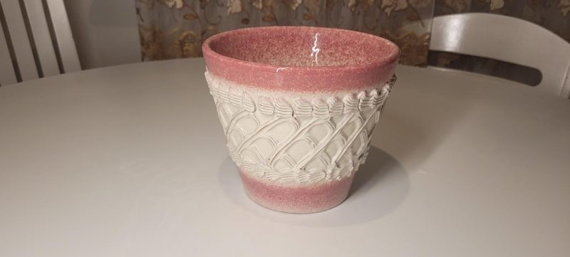 Ytterfoder, vit och rosa, Italien