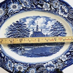 SERVERINGSFAT, Staffordshire Governors house Williamsburg, Liberty Blue, Porslin