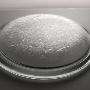 Uppläggningsfat, glas, "Garden" Kosta Boda - Ann Wärff - 30cm