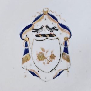 Kinesisk exportporslin armoriell middagstallrik, vapenporslin, cirka 1800