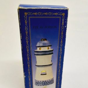 Charmig Porslinsfyr från Victoria Design – Skanör