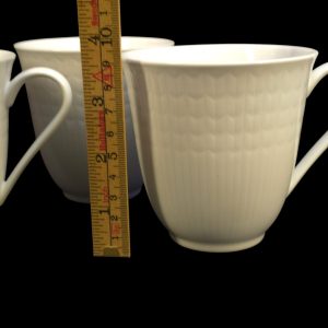 Set med 3 Rörstrand-muggar – elegant nordisk design