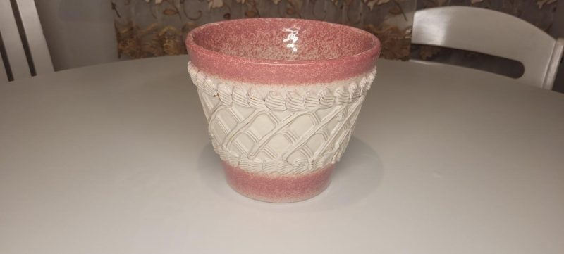 Ytterfoder, vit och rosa, Italien