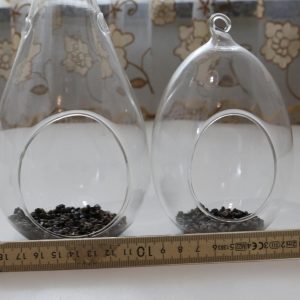 2st Ljusstakar / prydnadshängen i glas