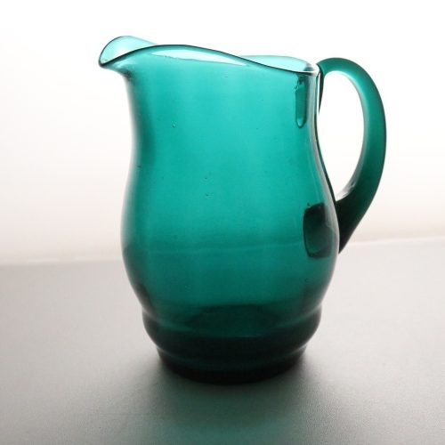 Kanna i grönt / Teal färgat glas