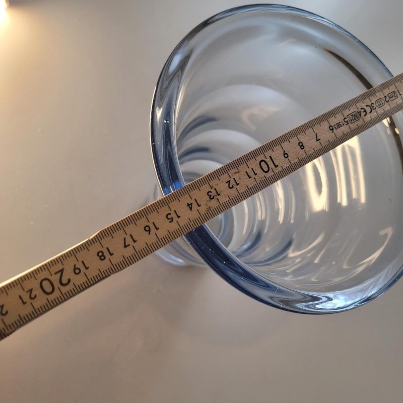 Ljusblå Vas i glas
