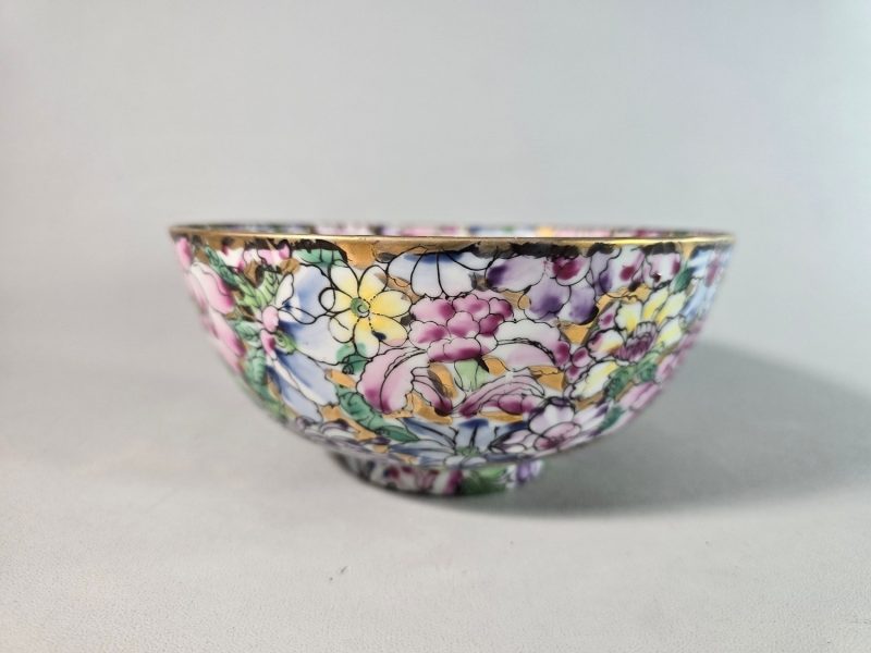 SKÅL, Porslin, "Mille fleur", Kina, troligen 1900-talets senare hälft