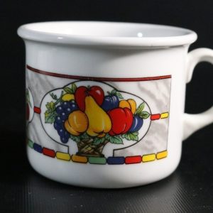 Två Färgglada Muggar från CIPA Italy – Fruktmotiv och Vintage Charm