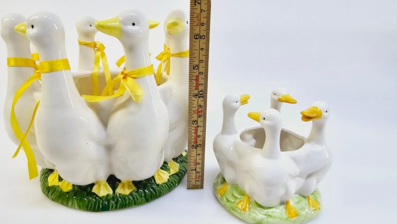 Charmiga keramikkrukor med gåsdesign – Unika och lekfulla detaljer