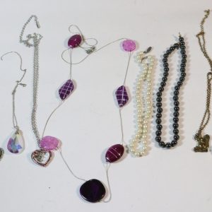 8st halsband, bijouterier