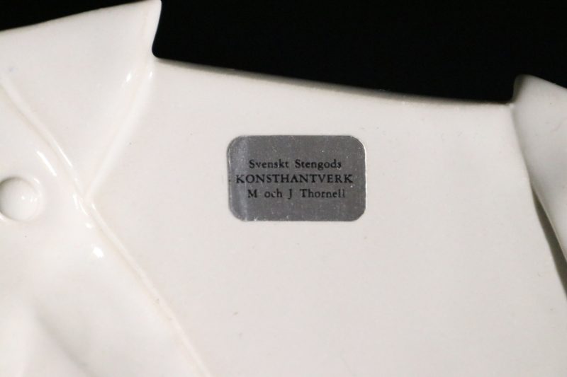Konsthantverk Skål i Svenskt Stengods – Designad av M och J Thornell