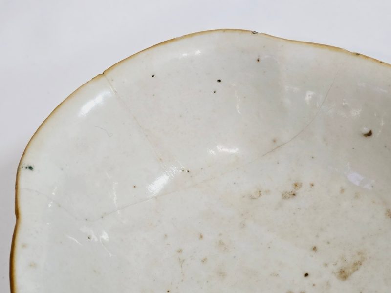 SKÅLFAT, Kina, porslin, 1800-tal, Tung Chih, höjd 7 cm, längd 20 cm