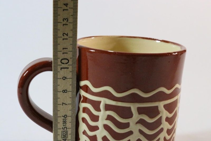 Mugg i lergods, Andersson & Johansson Höganäs,  D8cm H11,5cm
