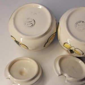 2st handmålade Burkar med lock för chutney, England