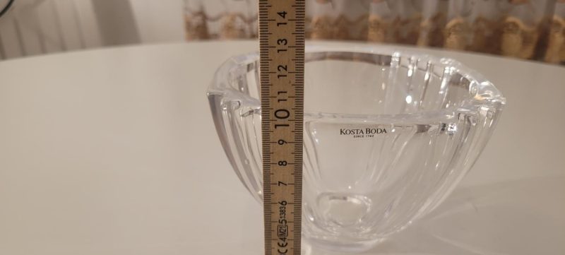 Skål, Kosta Boda, "Roman" designad av Bengt Edenfalk