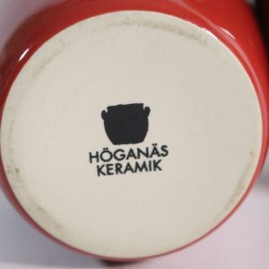 Stilrena Höganäs-keramikburkar med trälock – Skandinavisk designklassiker