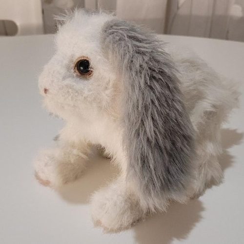 Furreal Friends Hop `N Cuddle vit & grå hängande öron Kanin