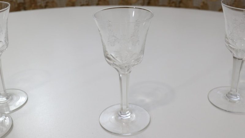 Glasservis med graverad dekor - 6st