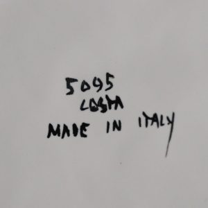 Elegant porslinsfigur av två duvor med rede – Made in Italy