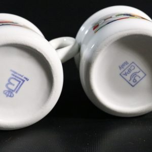Två Färgglada Muggar från CIPA Italy – Fruktmotiv och Vintage Charm