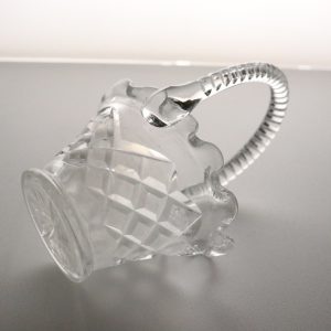 Unik Glasskål i Korgdesign – Observera Kalkbeläggning!
