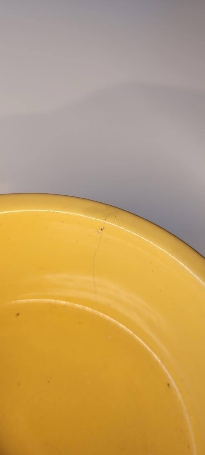 3st gula skålar formar i keramik