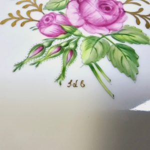 Elegant Set med 4 Tallrikar – Royal Copenhagen Blomsterdekoration
