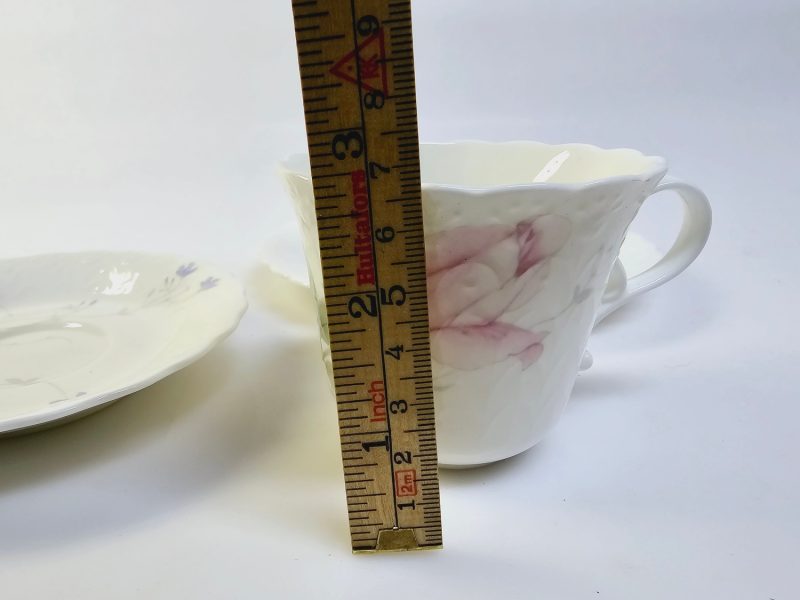 Rosa Somnium" Kaffeservis av Narumi Bone China - Japan