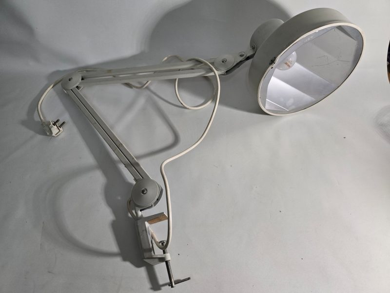 Arkitektlampa Luxo L-201-01 från 1960-70-talet – En ikonisk klassiker