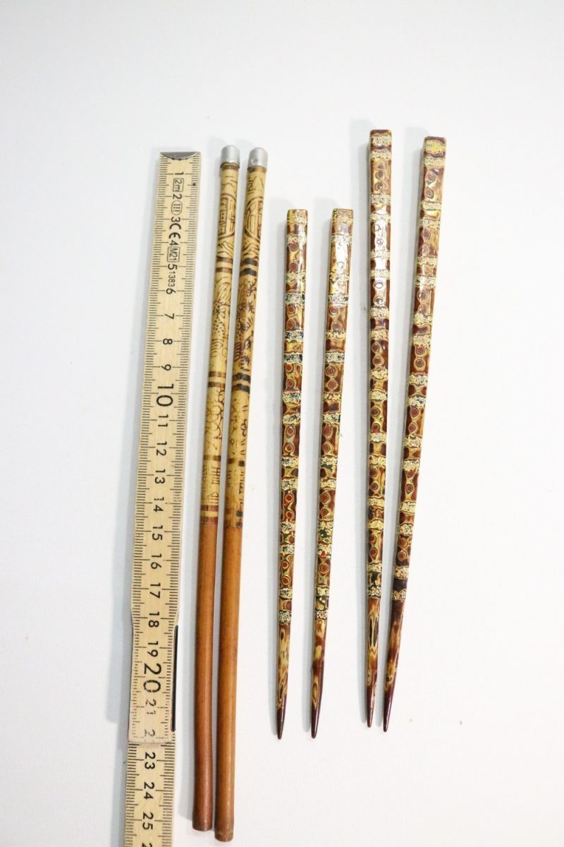 Japanska traditionella ätpinnar, lackerade 4st, +2st äldre