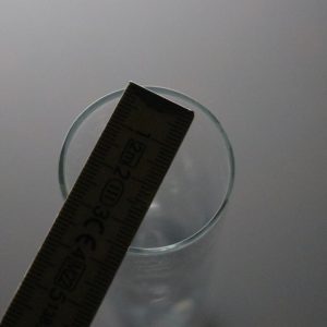 Elegant Högt Glas – Minimalistisk Design för Modern Inredning