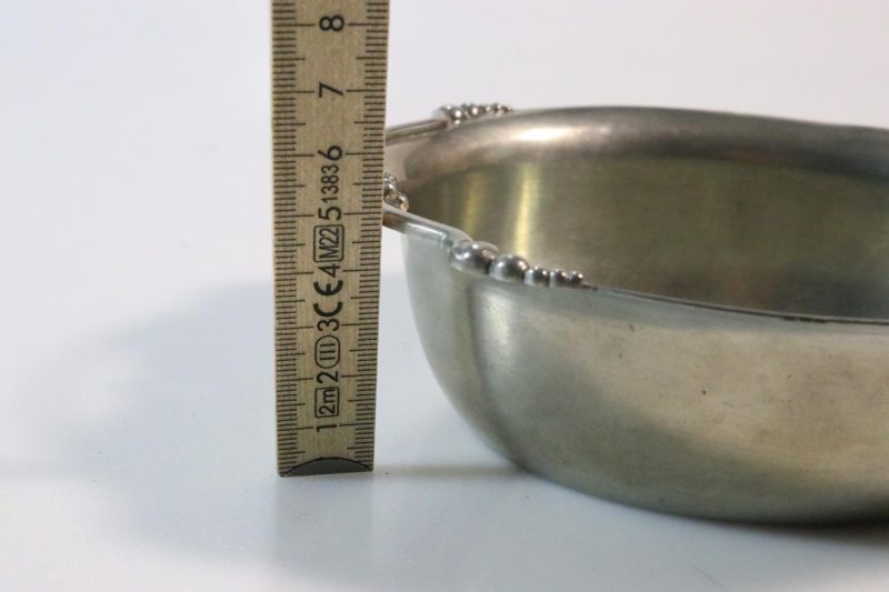 Serveringsskål i metall