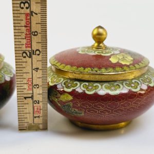 Elegant kinesiskt par cloisonné-skålar – ett konstnärligt mästerverk