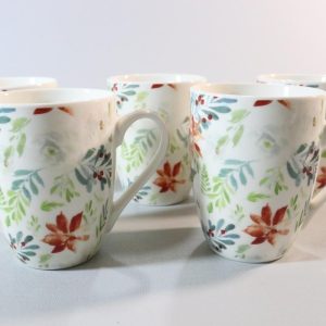 5st tekoppar med vacker blad/blomster mönster