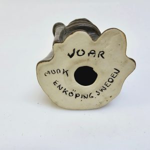 Elegant Joar Keramikfigur från Munk Enköping – En Svensk Skatt!