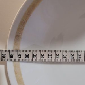 Stor uppläggningsfat Uppsala Ekeby 38,5cm gulddekor 5531