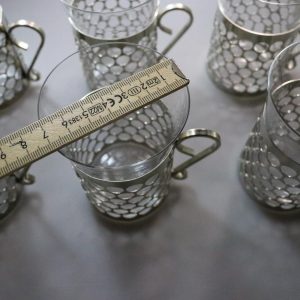 6st Kaffekoppar i glas och metall, Kosta Boda  - ca H10cm D7cm