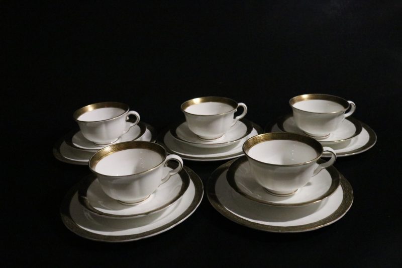Kaffeservis från Gustavsberg – "Dek 2390" – Svensk Elegans i Porslin